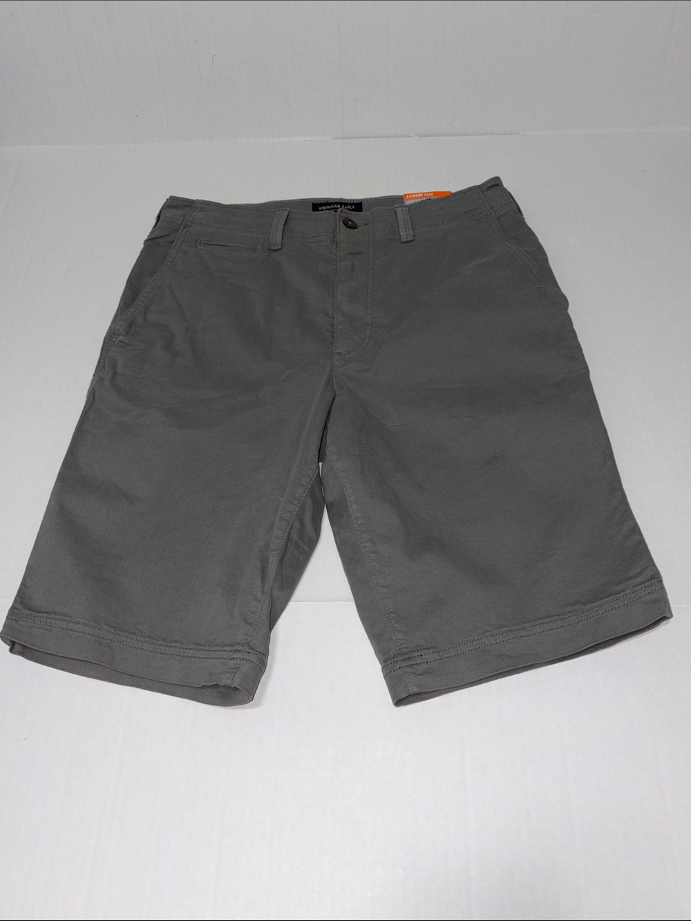 American Eagle Classic Men's Gray Extreme Flex Size 32 Chino Shorts